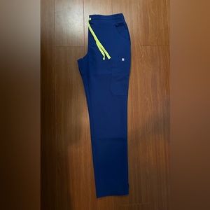 Woman’s electric blue yola Figs-skinny scrub pants